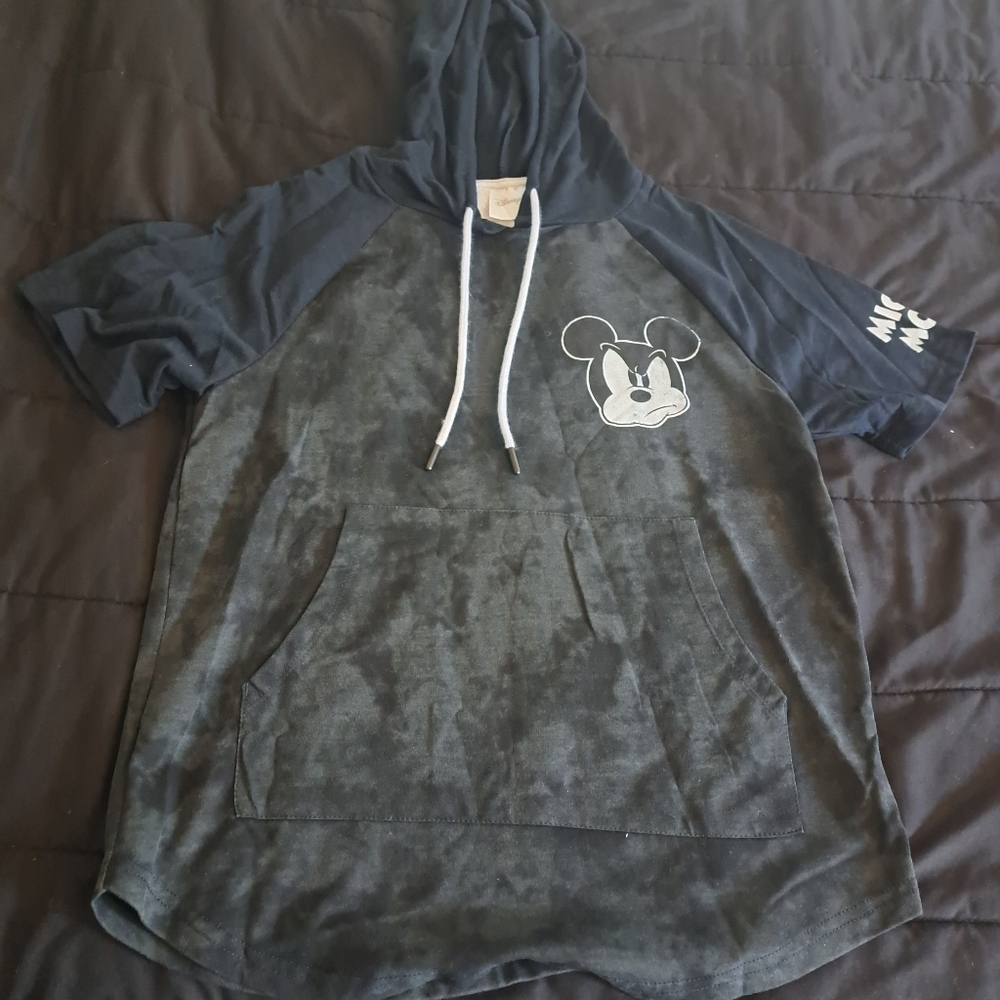 Disney men's grey and black mickey mouse short sleeve raglan hoodie Small